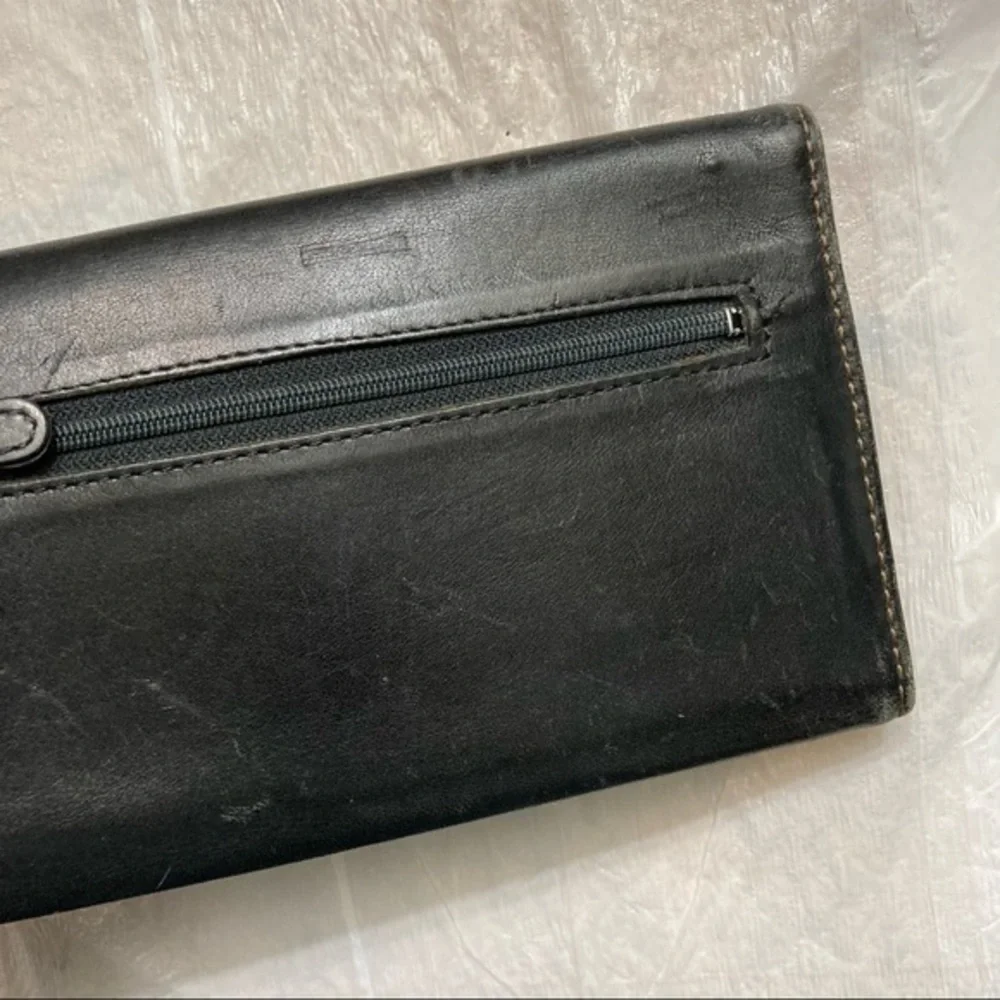 Coach vintage black leather wallet